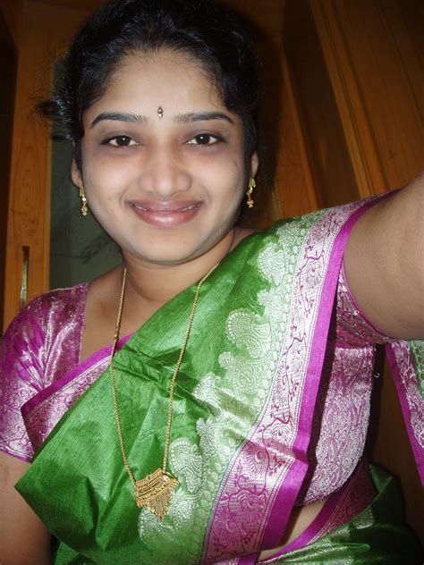 mallu aunty nude photos|Mallu girl nude video, malayali house wife boob press